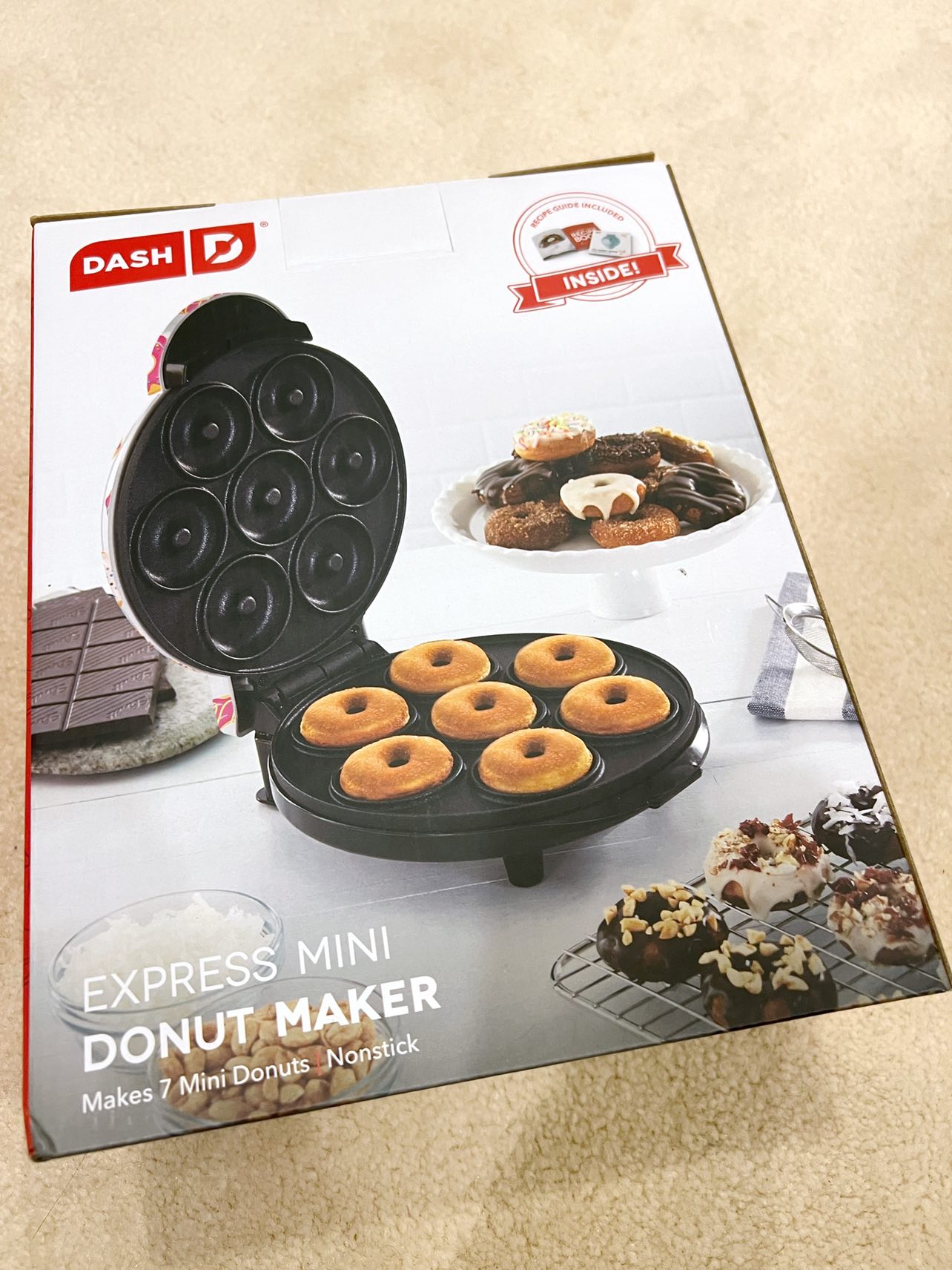 Dash mini donut maker