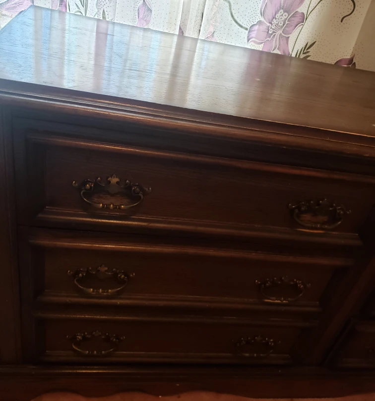 Wood: MCM Dresser
