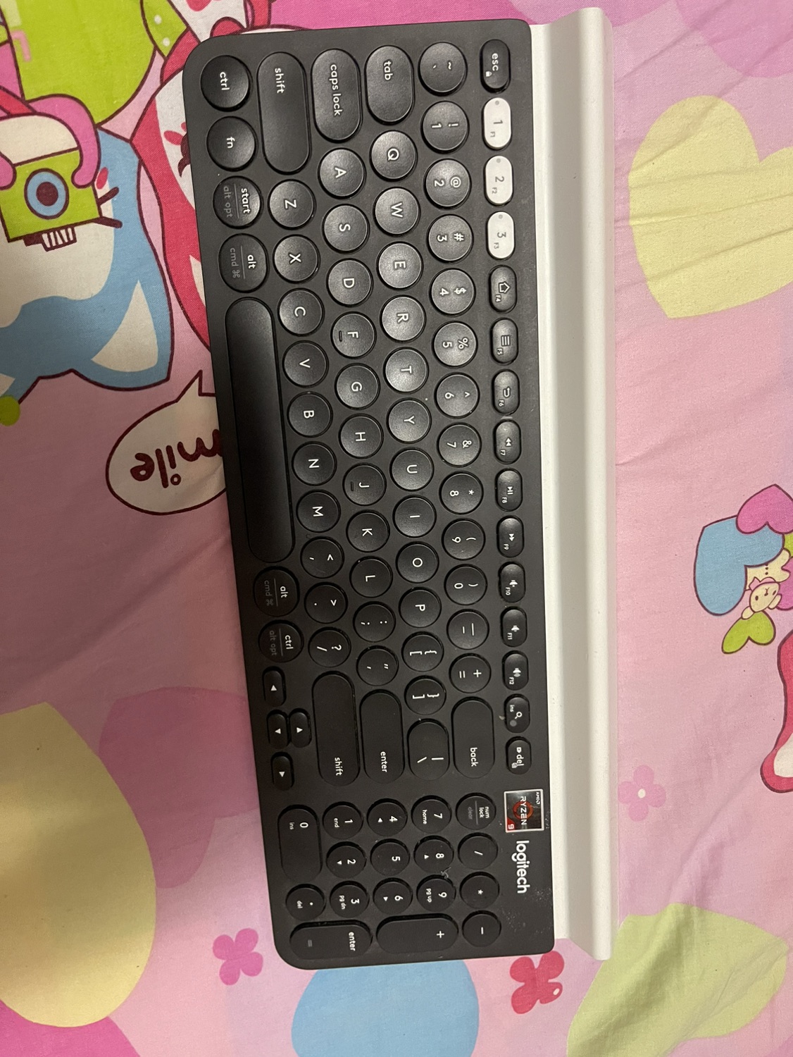 Logitech Wireless Keyboard - photo 3