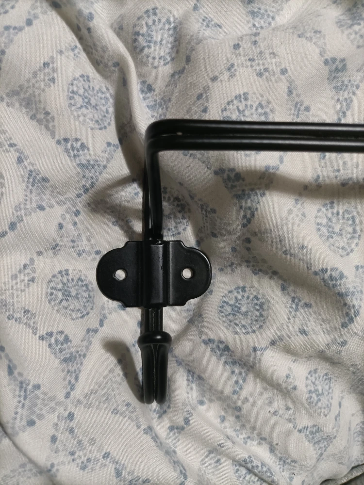 *Will Give It Away If Nobody Takes* Towel Hanger #freecycle - photo 2