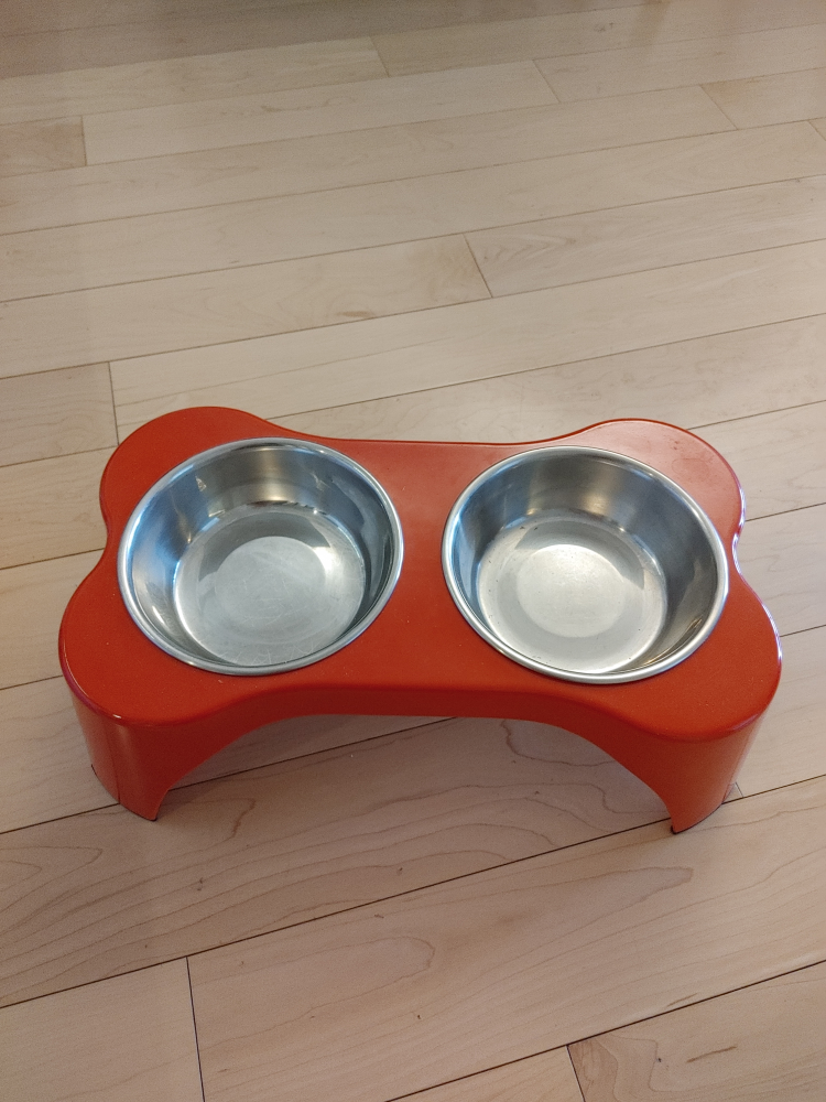 Elevated Bowls Diner Set + FREE KONG - photo 3