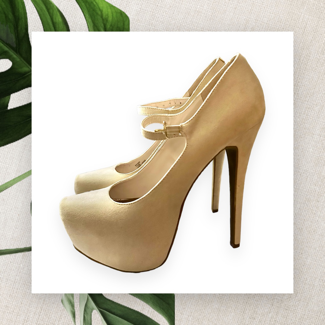 Beige Close shoes image indicator(3)