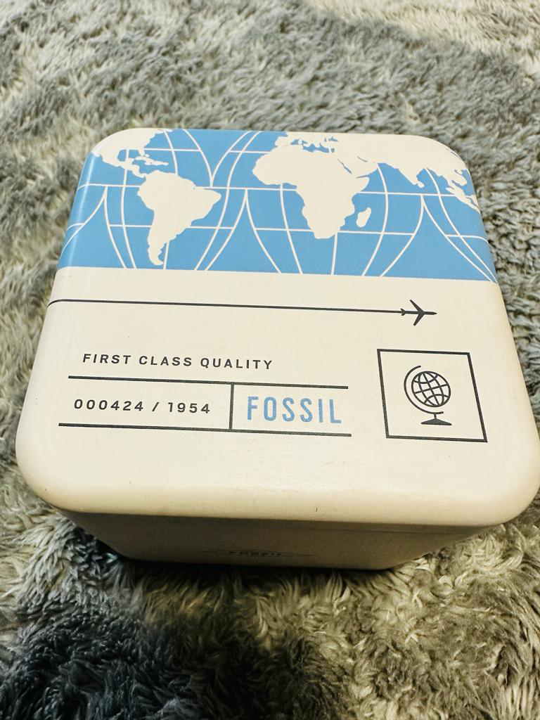 #SellingSpree Fossil Chelsey Brown dial Gold Tone women’s watch image indicator(4)