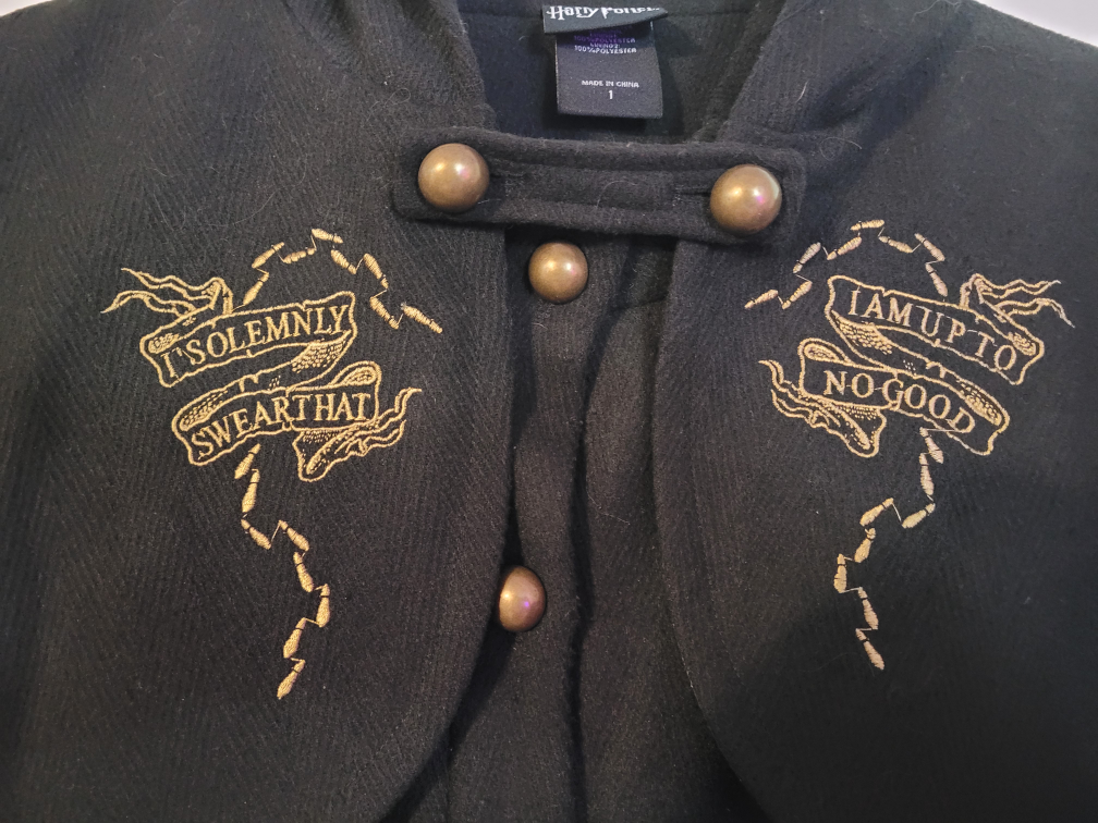 Last Chance - Harry Potter Coat with Hooded Cape image indicator(3)