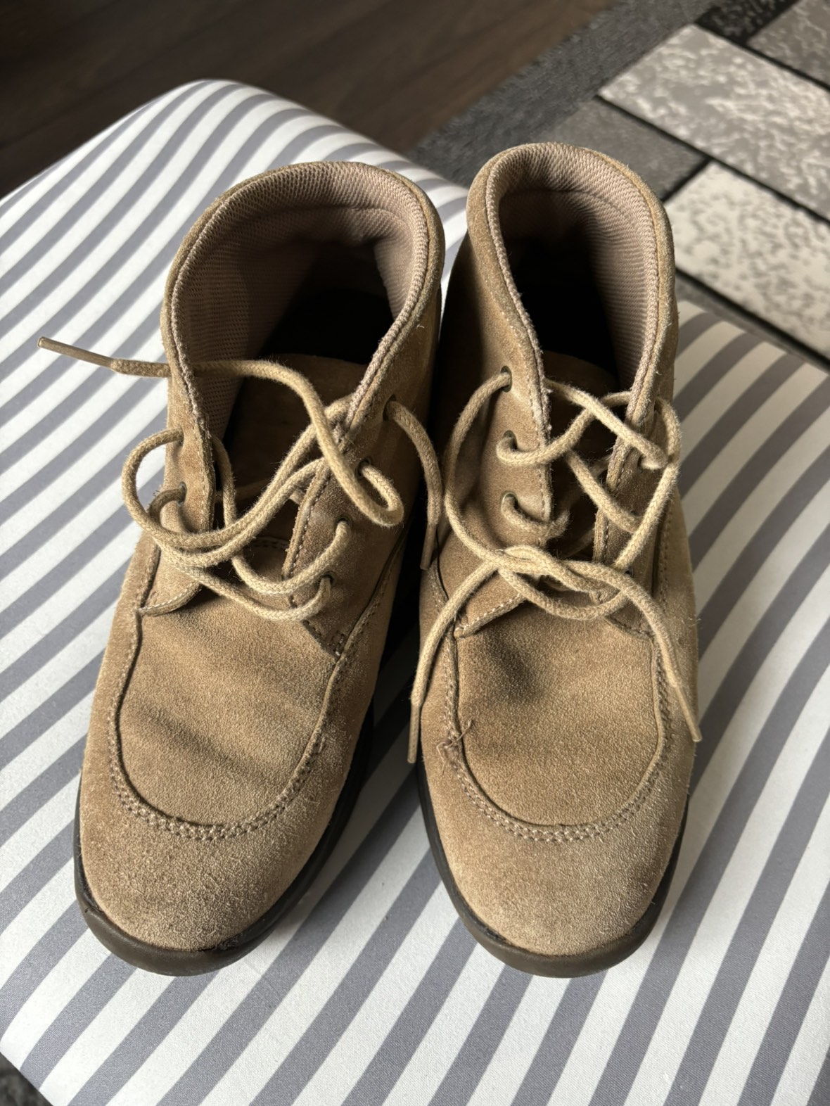 Shoes thumbnail