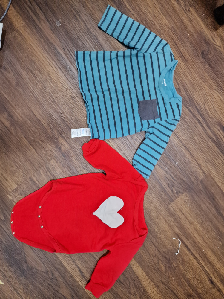 Baby boys clothes - 12 - 18 months (URGENT) image indicator(7)