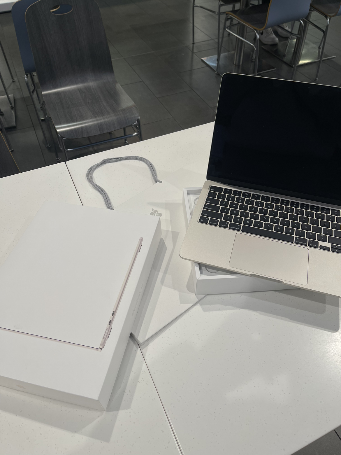 macbook air m2