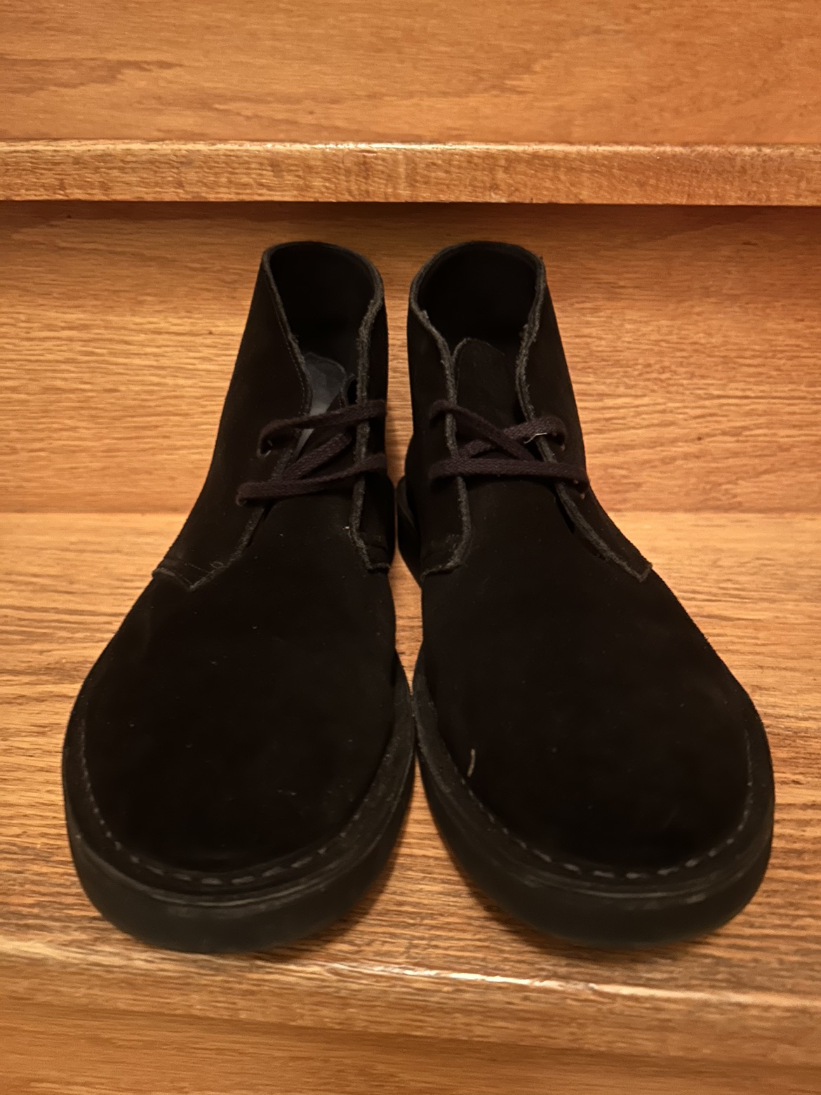 Clark’s Black colour Suede boots
