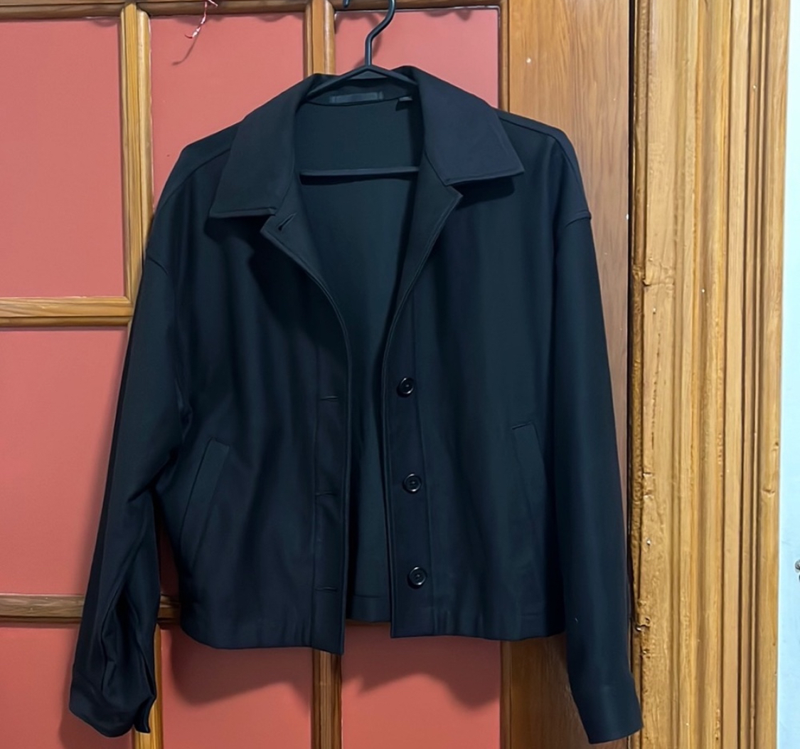 UNIQLO jacket thumbnail