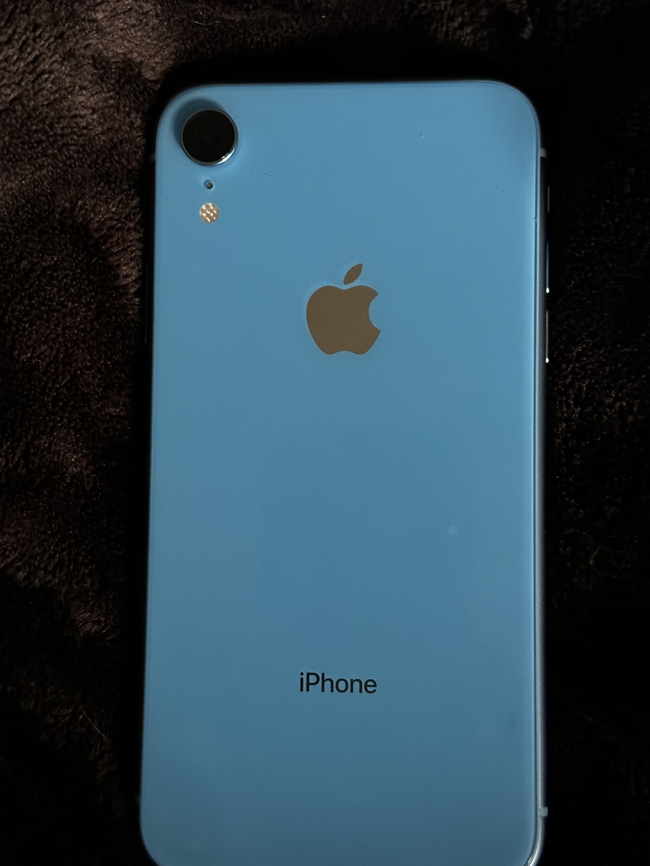iPhone XR Blue - photo 2