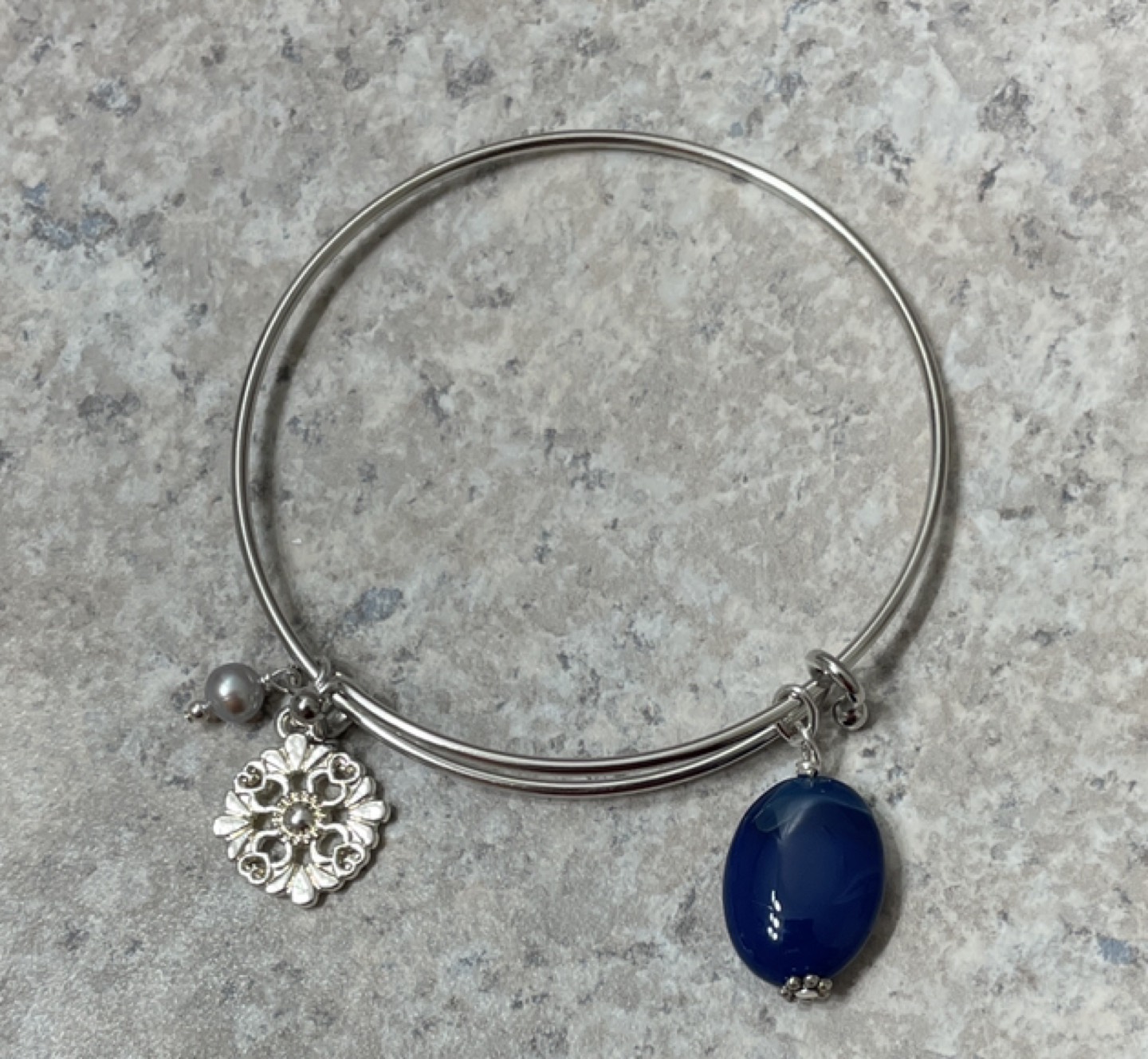Charm Bangle with Blue Agate & Pearl semi precious stone🎁
