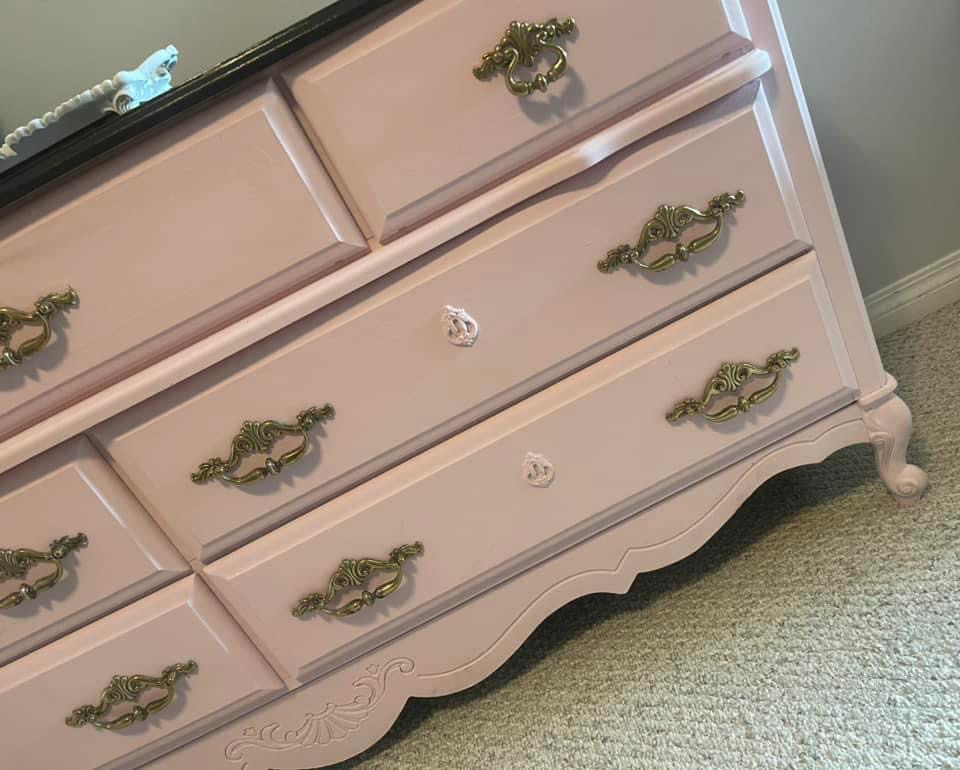 🎁Antique Refinished Dresser - photo 2