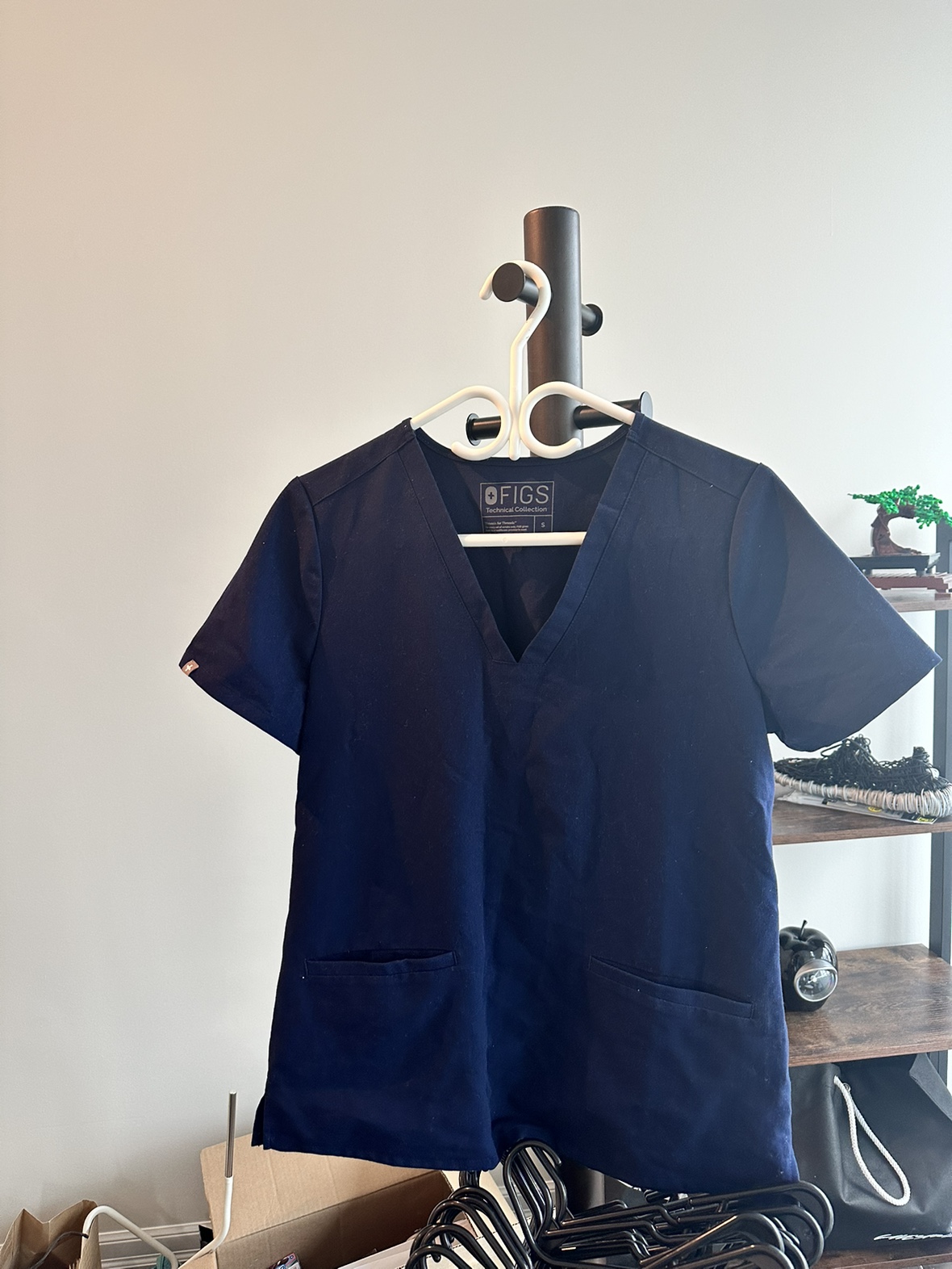 women's work clothes (nurse's uniform,technician)