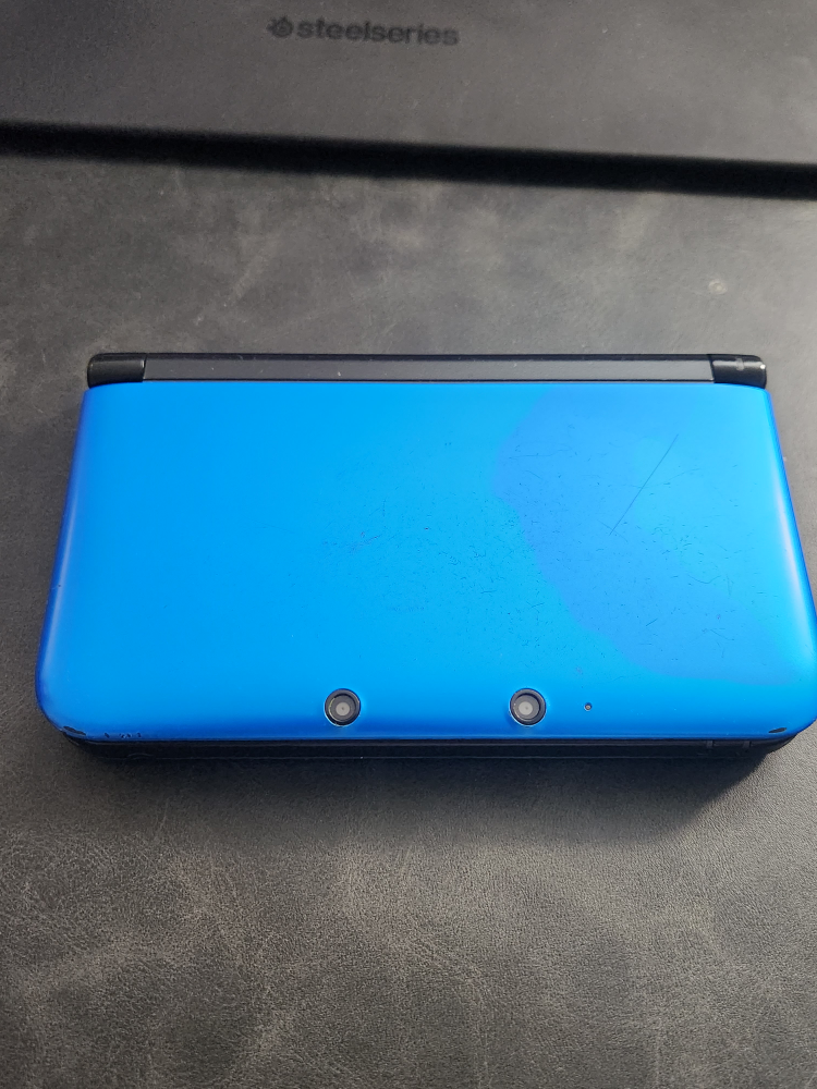 Modded 3DS XL with free games - photo 3