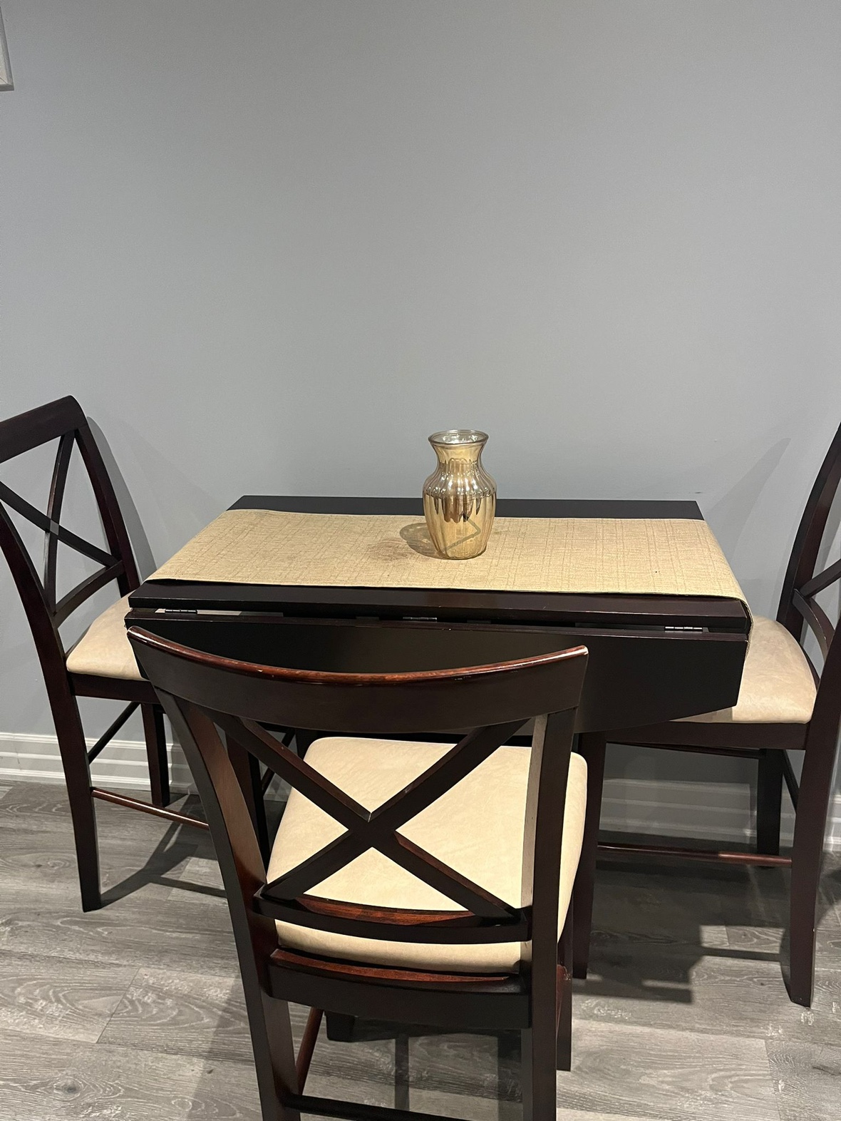 Dining table and chairs with wine rack. - photo 3