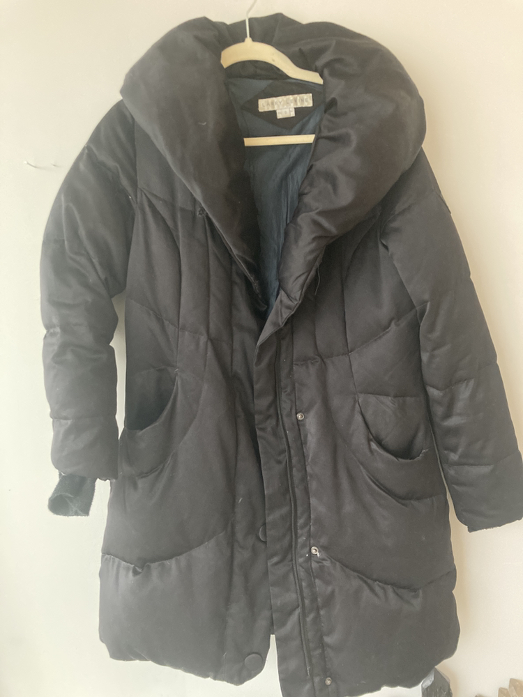 Larry Levine Black Down Coat SM thumbnail
