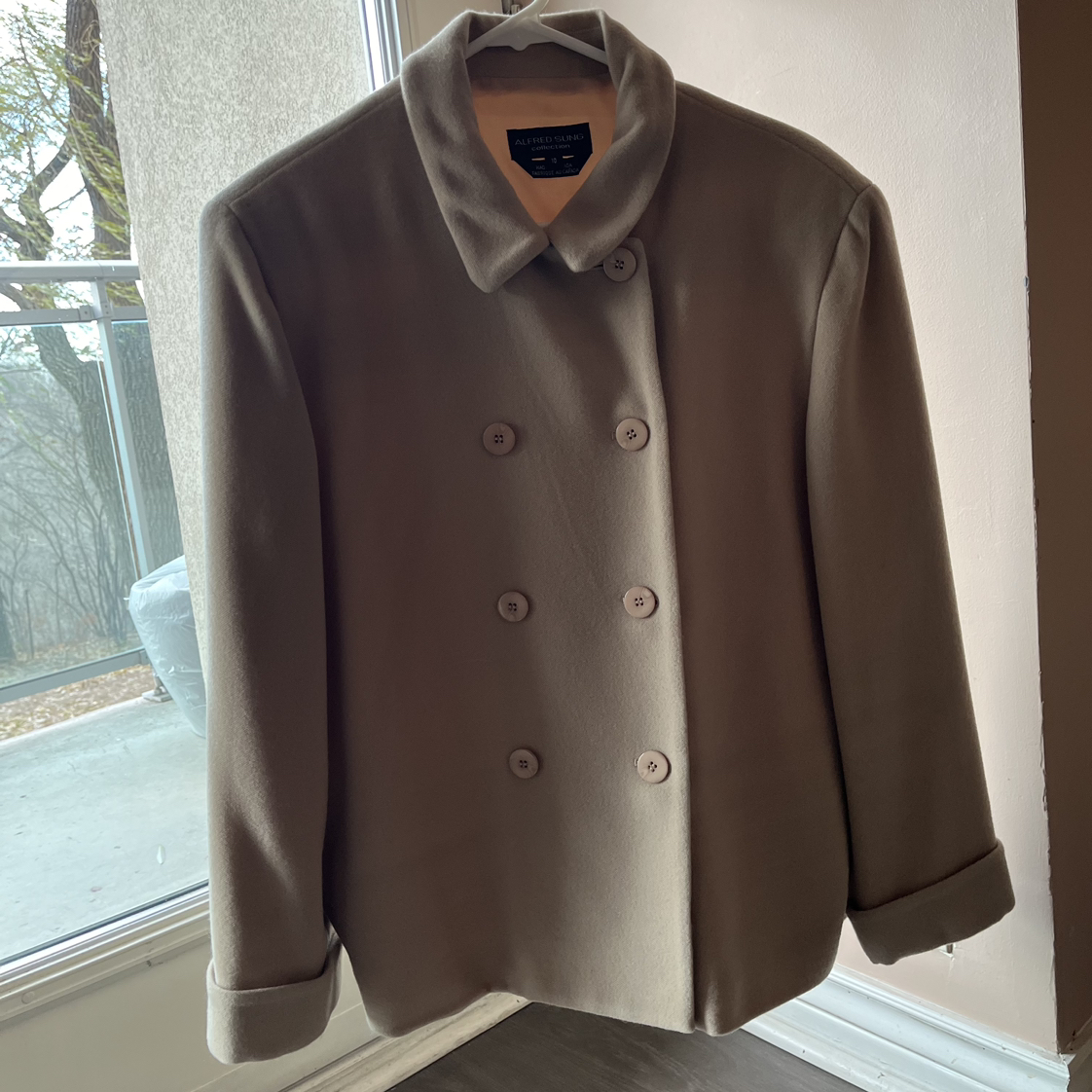 Alfred Sung Beige Coat image indicator(2)