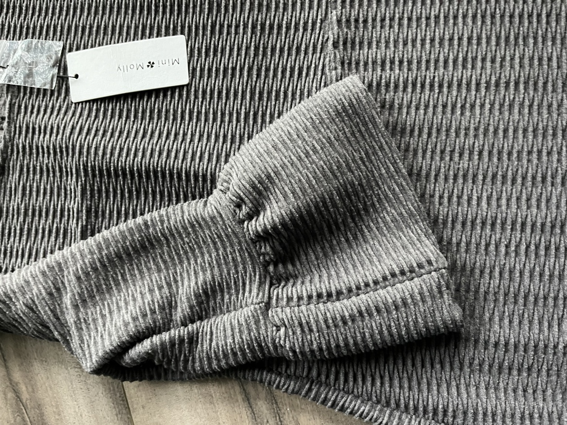 New Molly Bracken Gray dress- size S image indicator(5)