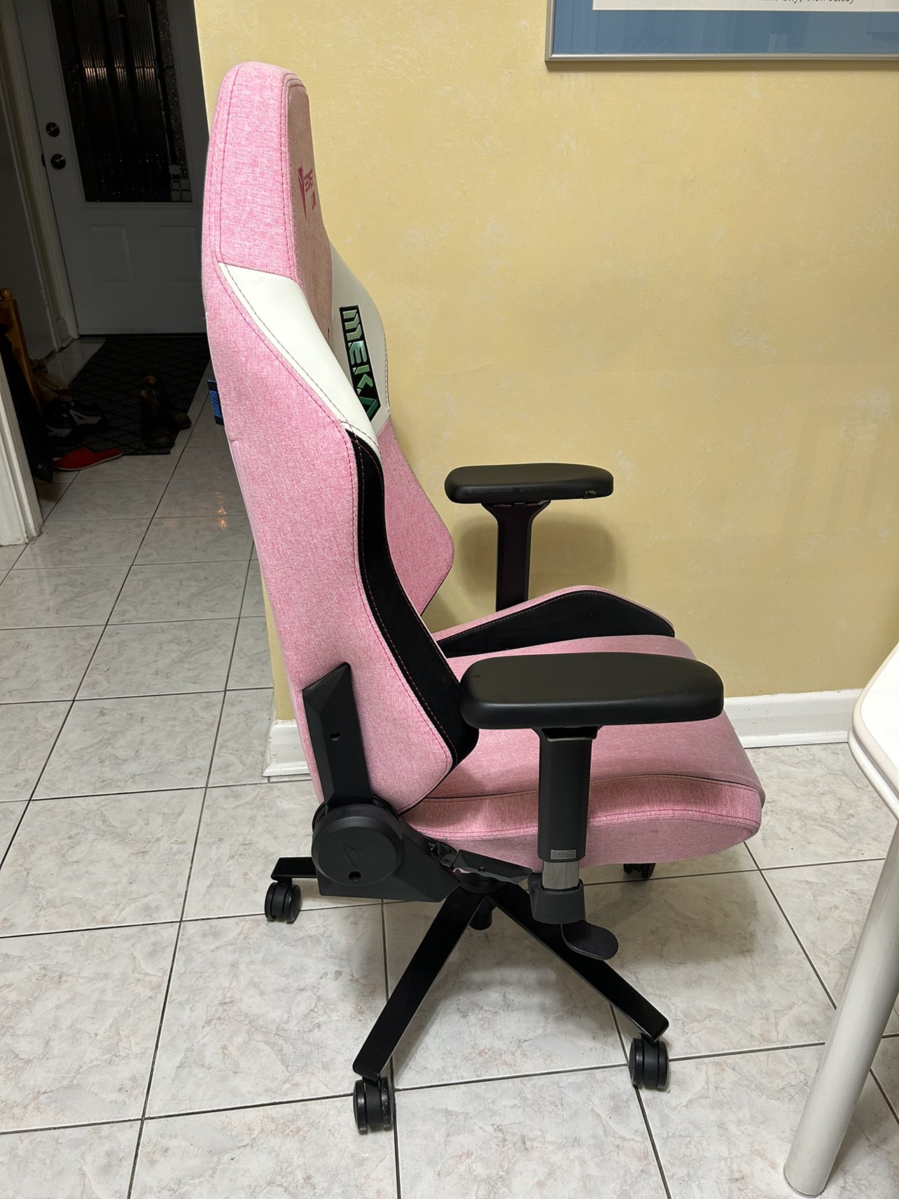 Gaming chair