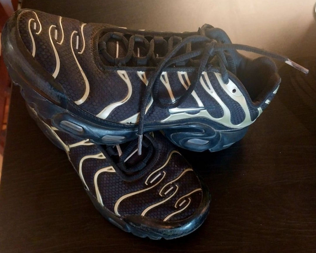 Unisex Nike TN Air Max Plus Like new image indicator(2)