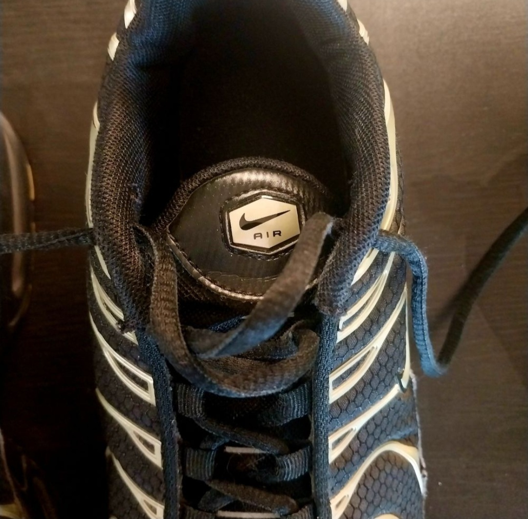 Unisex Nike TN Air Max Plus Like new image indicator(3)