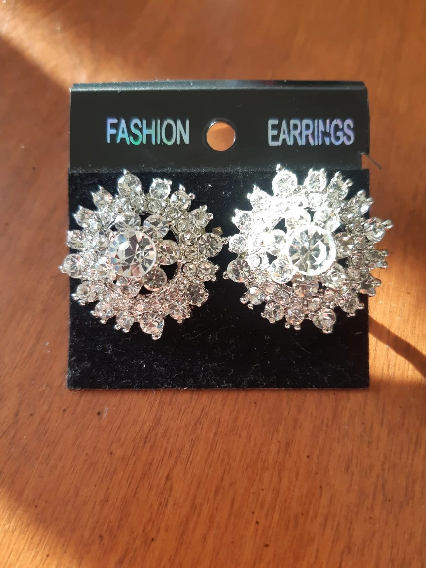 Fashion Earrings | #FREECYCLE 💝 thumbnail