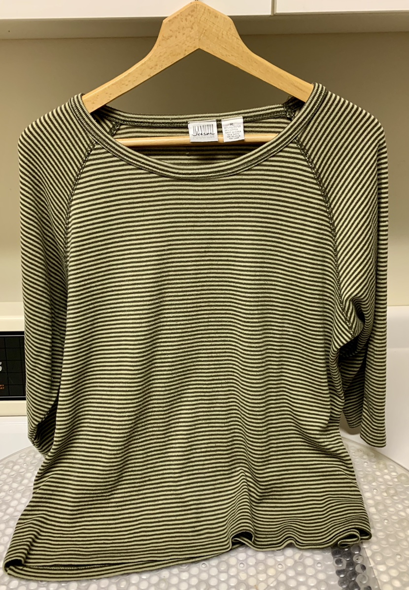 Free Free Free  3 tops striped image indicator(7)