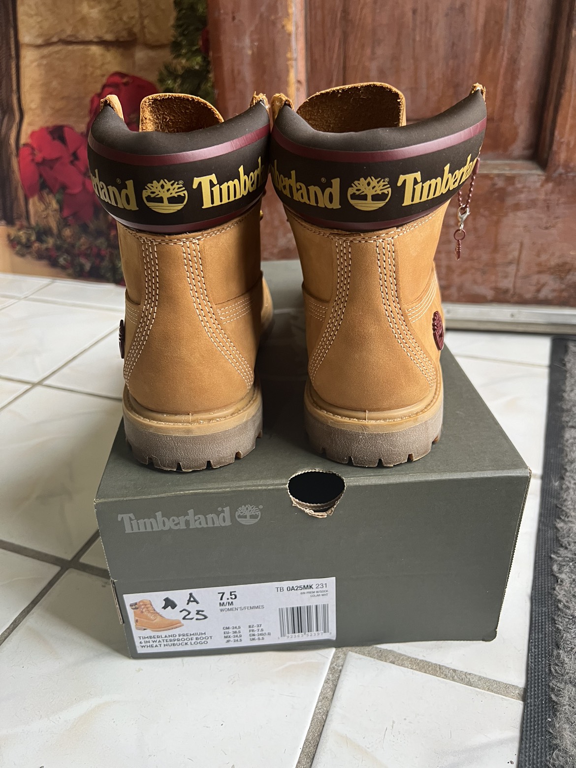 NEW timberland premium 6” W7.5 Nubuck waterproof boots logo - photo 2