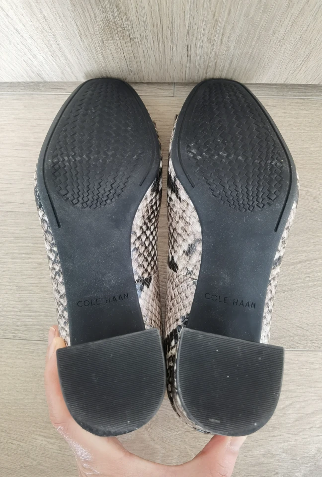 Cole Hann Heels Size 6 - photo 3