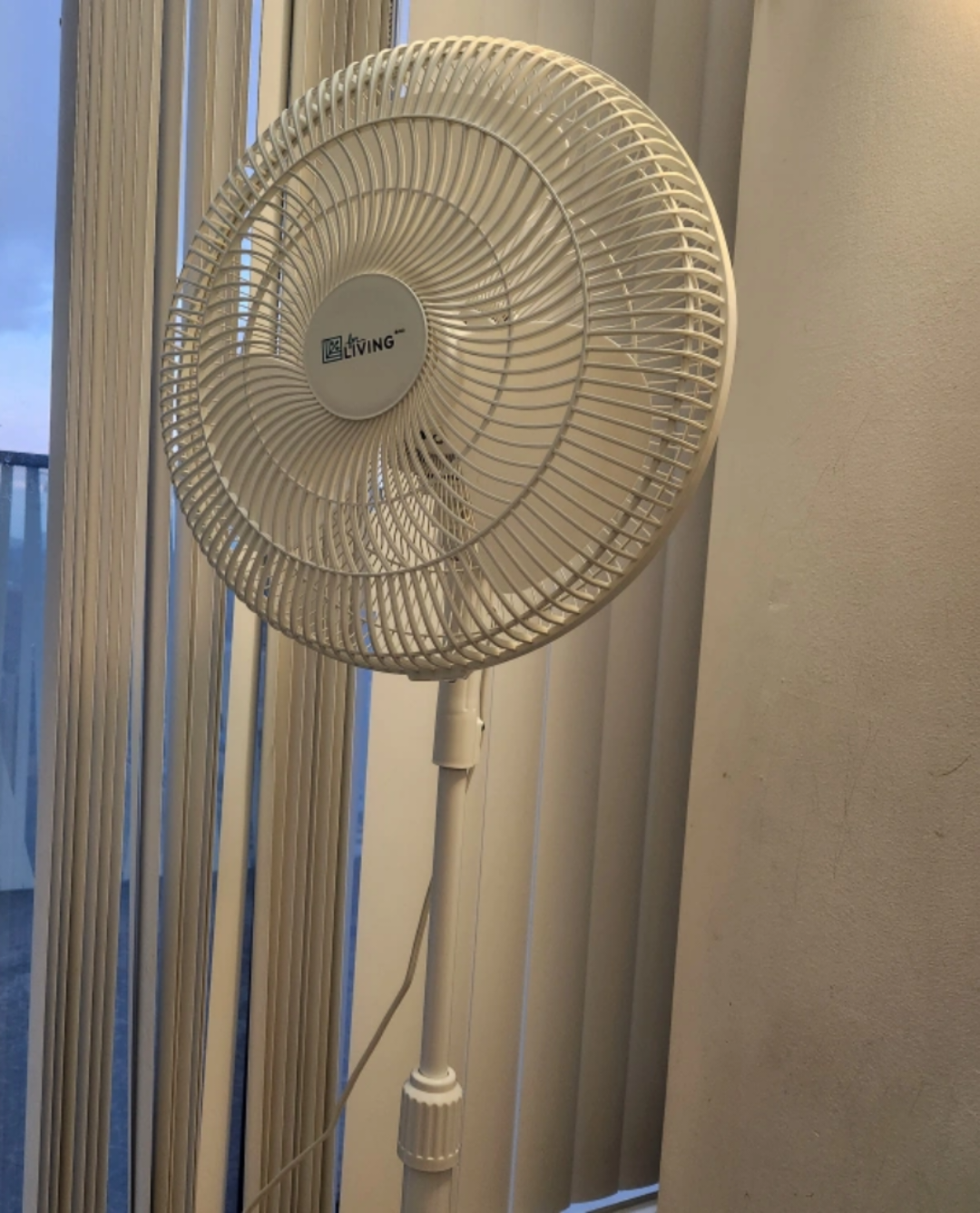 tilt-head stand fan