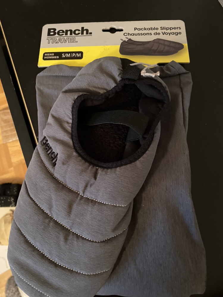 Men’s Bench brand slippers image indicator(4)