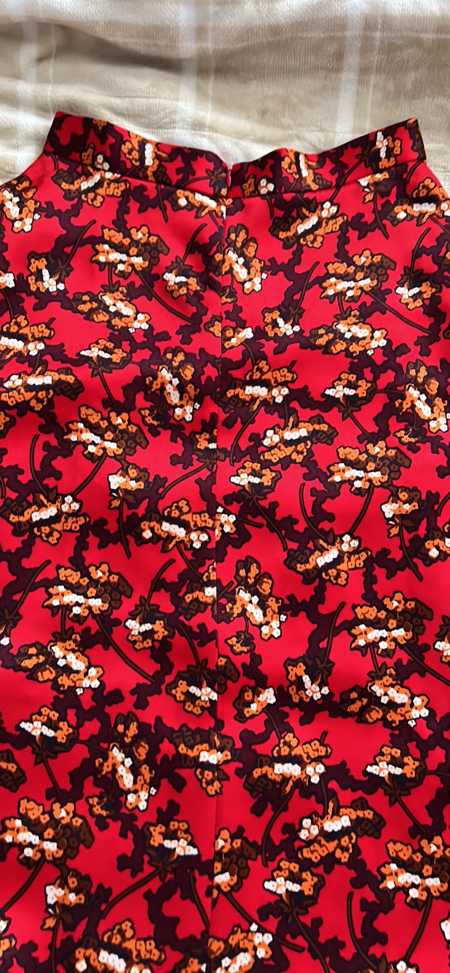 Women skirt size 4 image indicator(6)