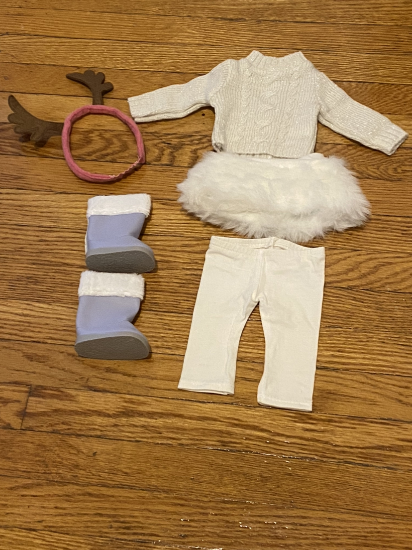 American Girl Doll With Outfits - photo 4