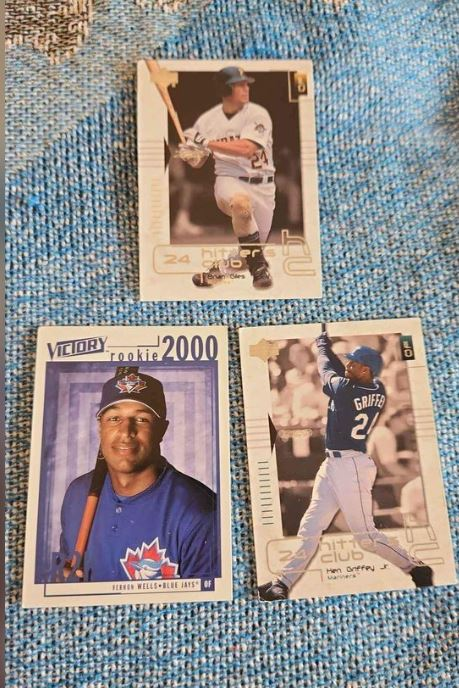 Baseball card thumbnail