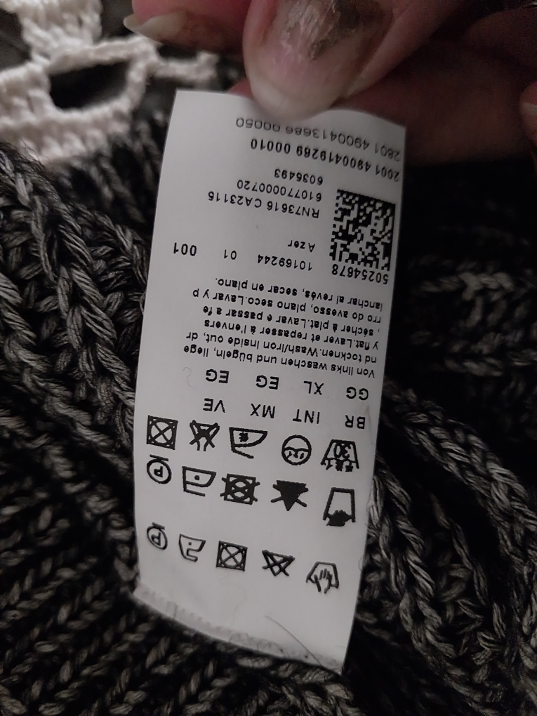 Hugo boss sweater - photo 2