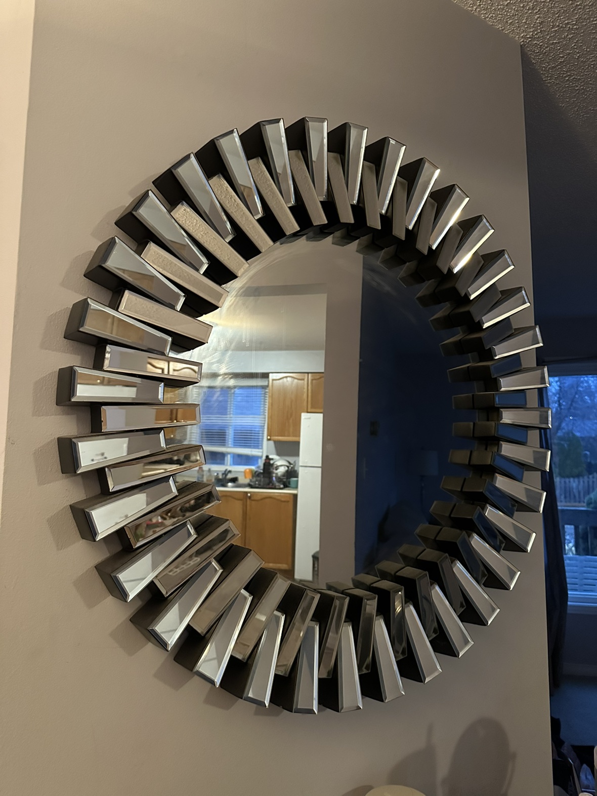 Beautiful large sized mirror in great condition! thumbnail