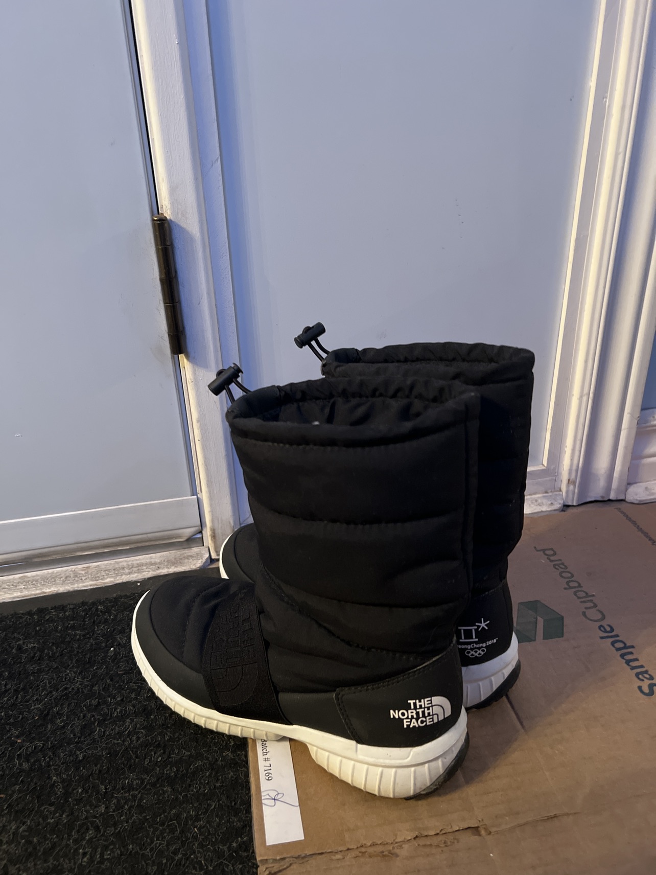 Winter shoes