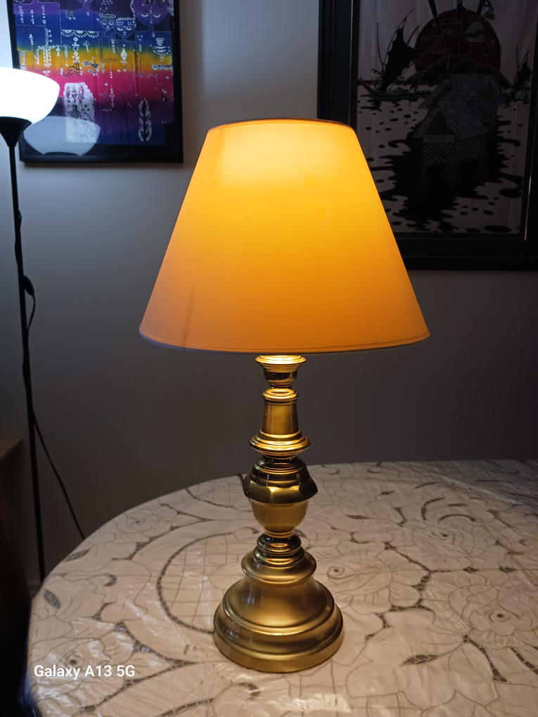 Table/Bed side lamp image indicator(2)