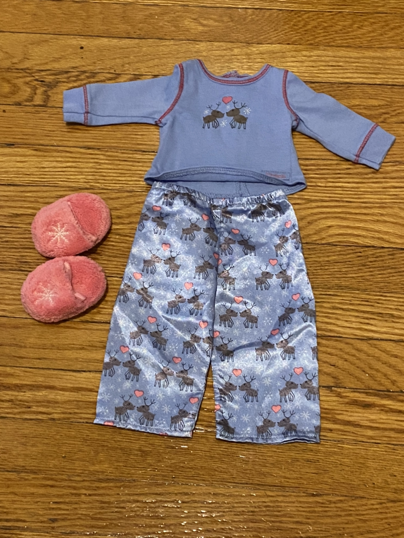 American Girl Doll With Outfits - photo 5