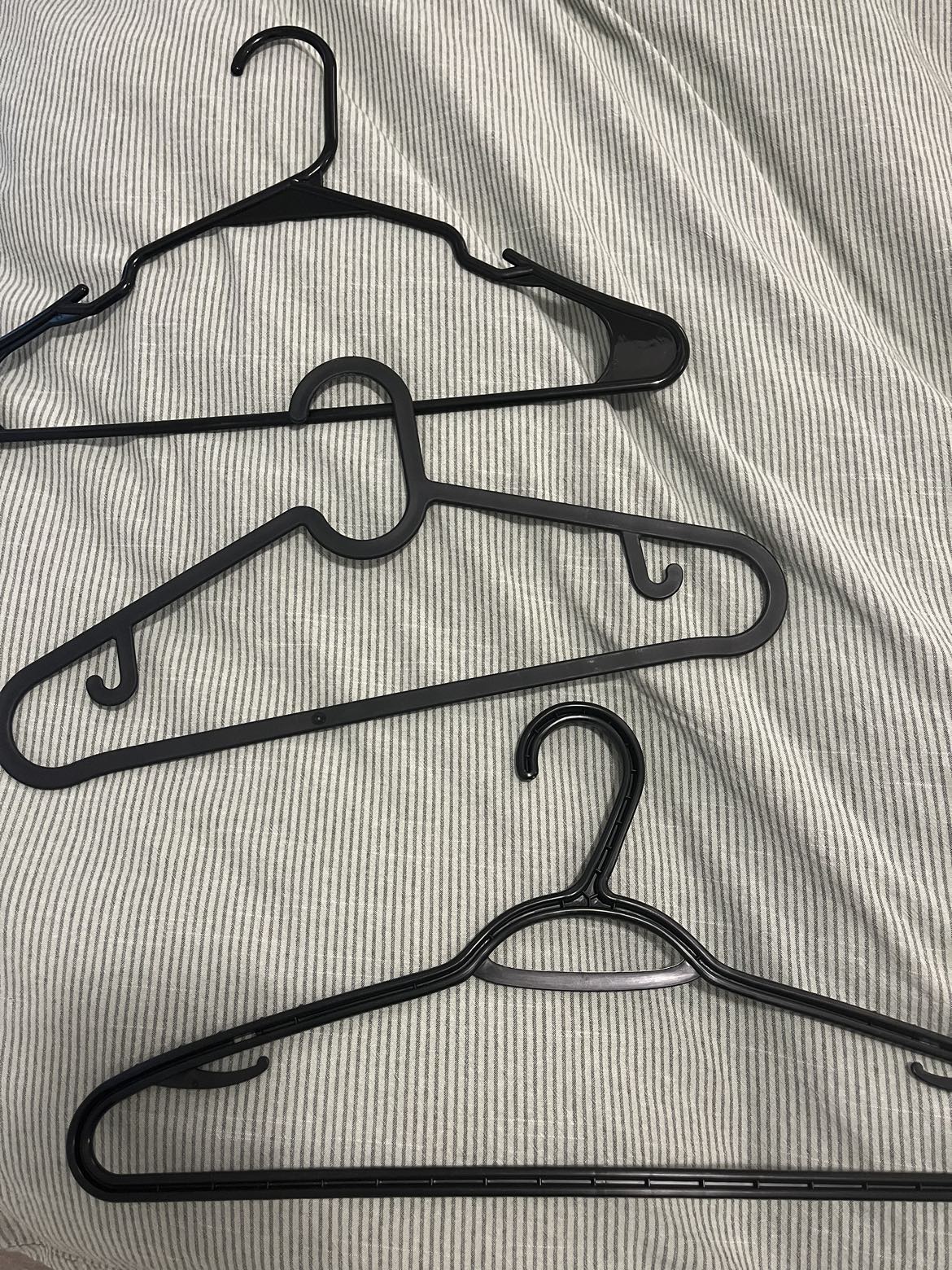 Clothes Hangers - photo 2