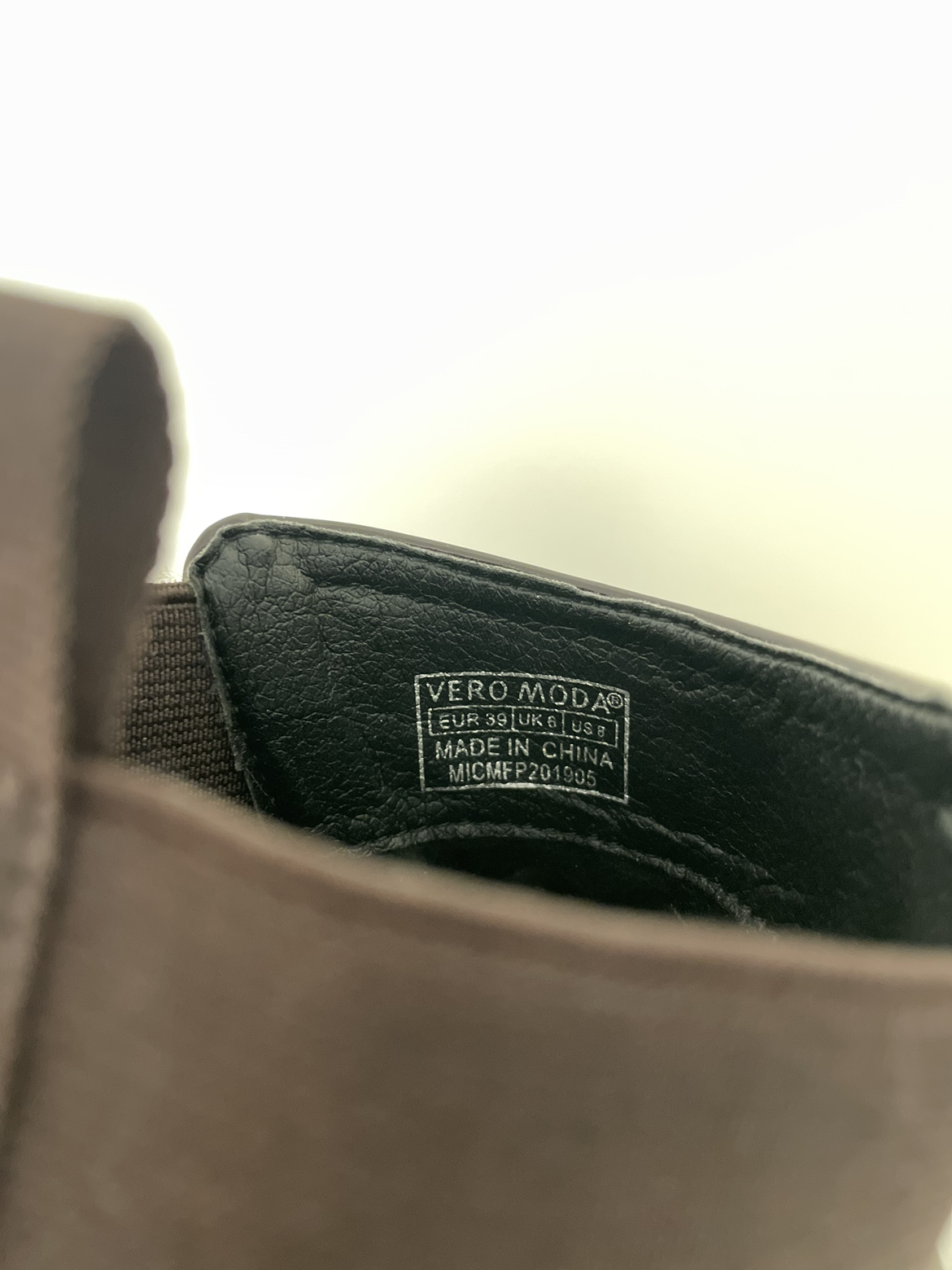 Vero Moda - Patent Ankle Boots (size US8) image indicator(7)