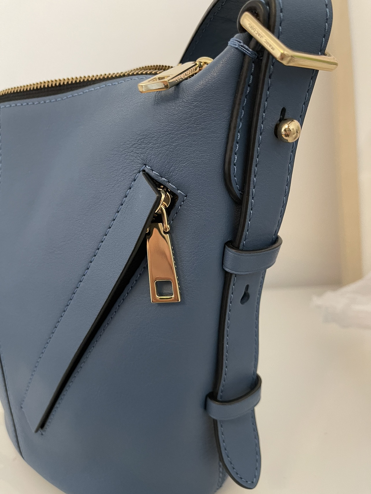 Marc Jacobs Cross Body Bag