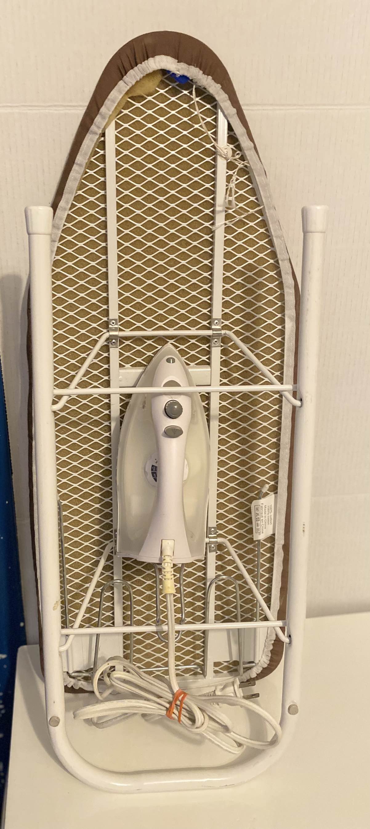 Durabrand Steam Iron TSK Automatic Turnoff Iron  Folding Board image indicator(7)