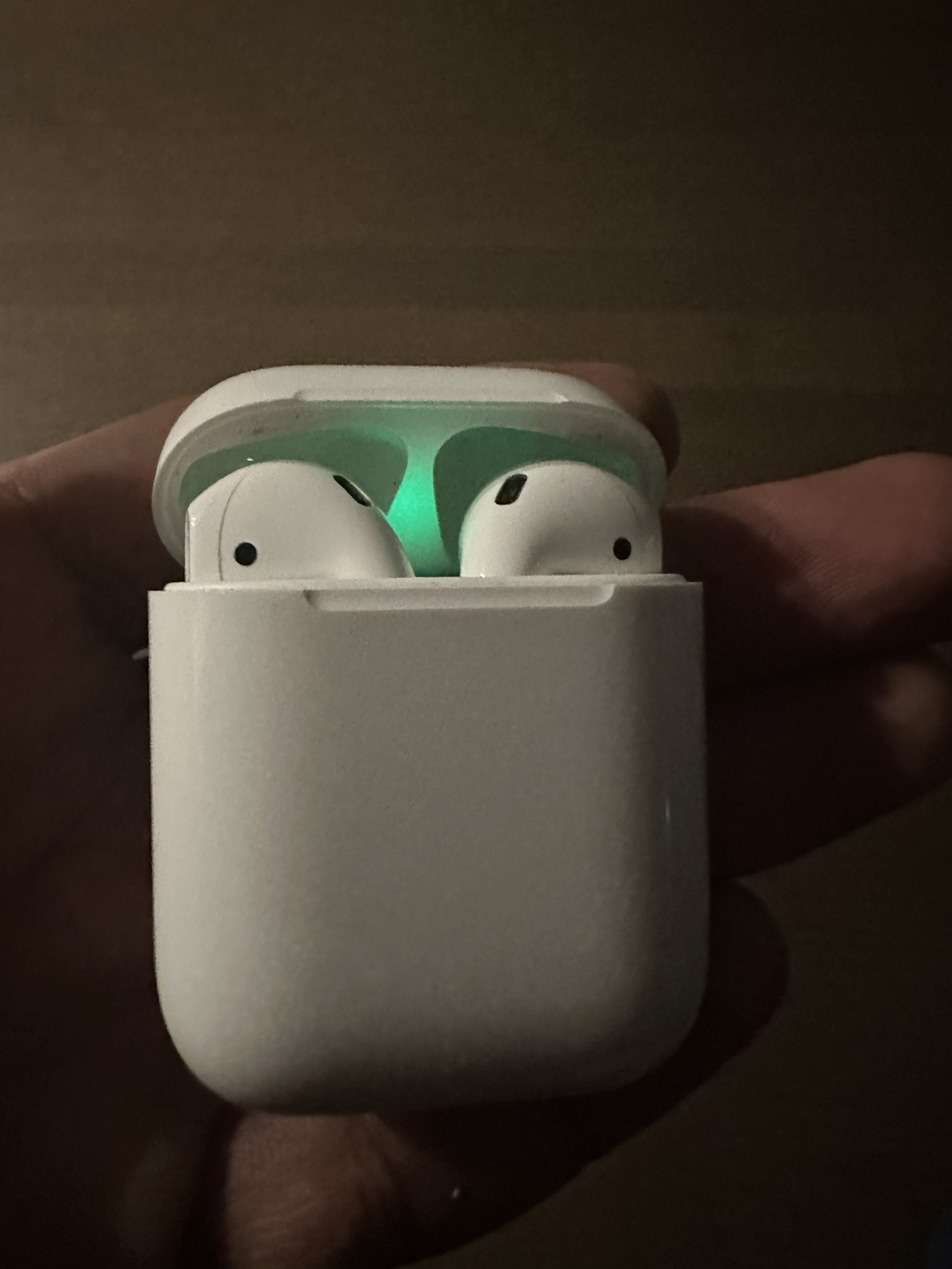 Apple AirPods (2nd Generation)