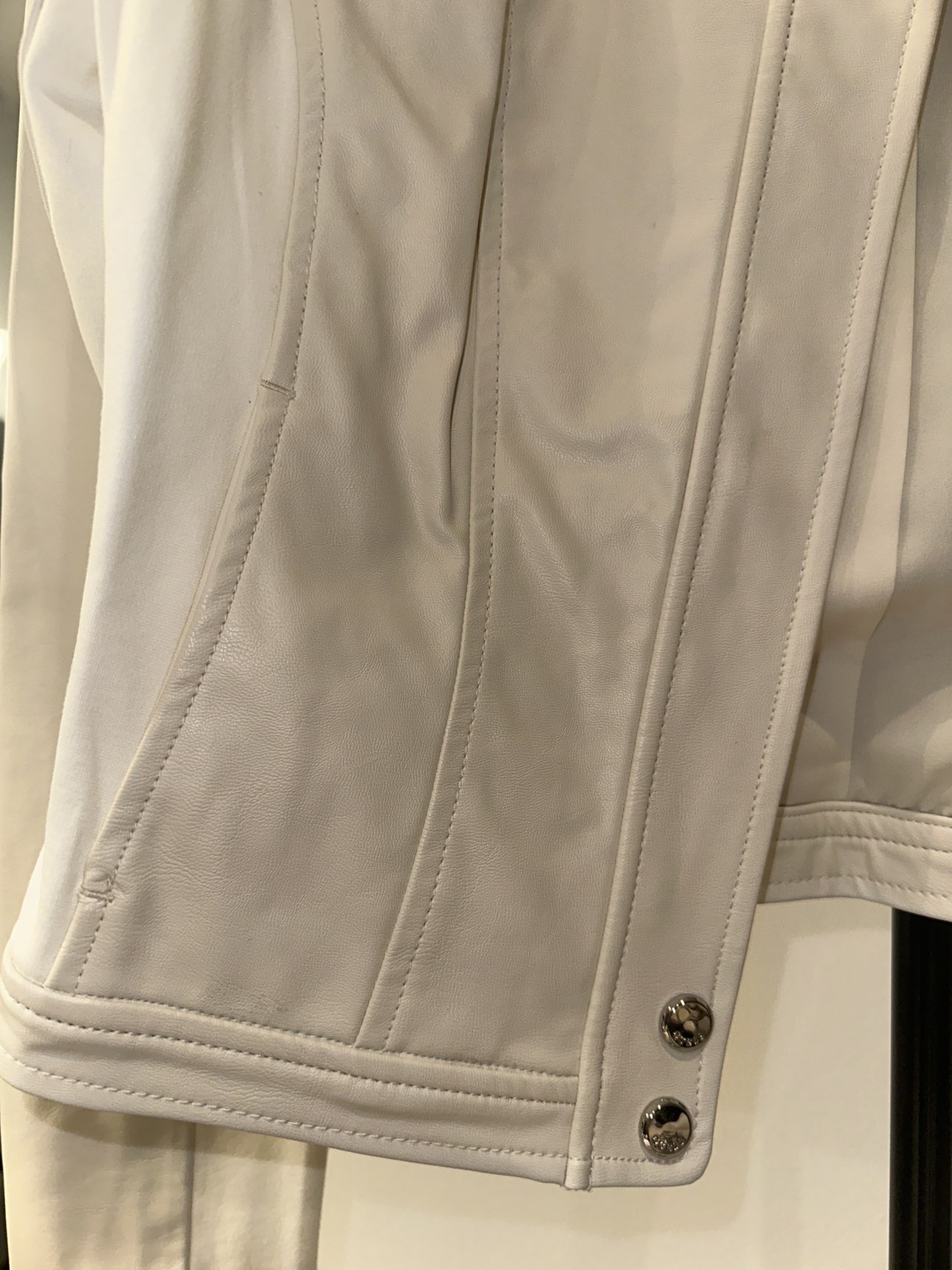 *NEW* Guess Light Beige/White Leather Jacket (M) - photo 3