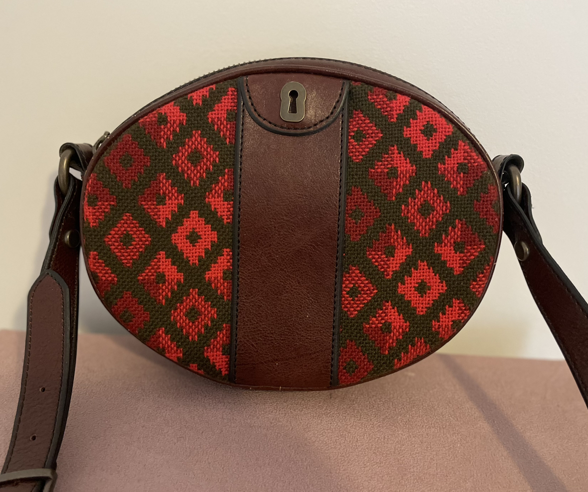 Fossil - Maddox woven design crossbody image indicator(2)