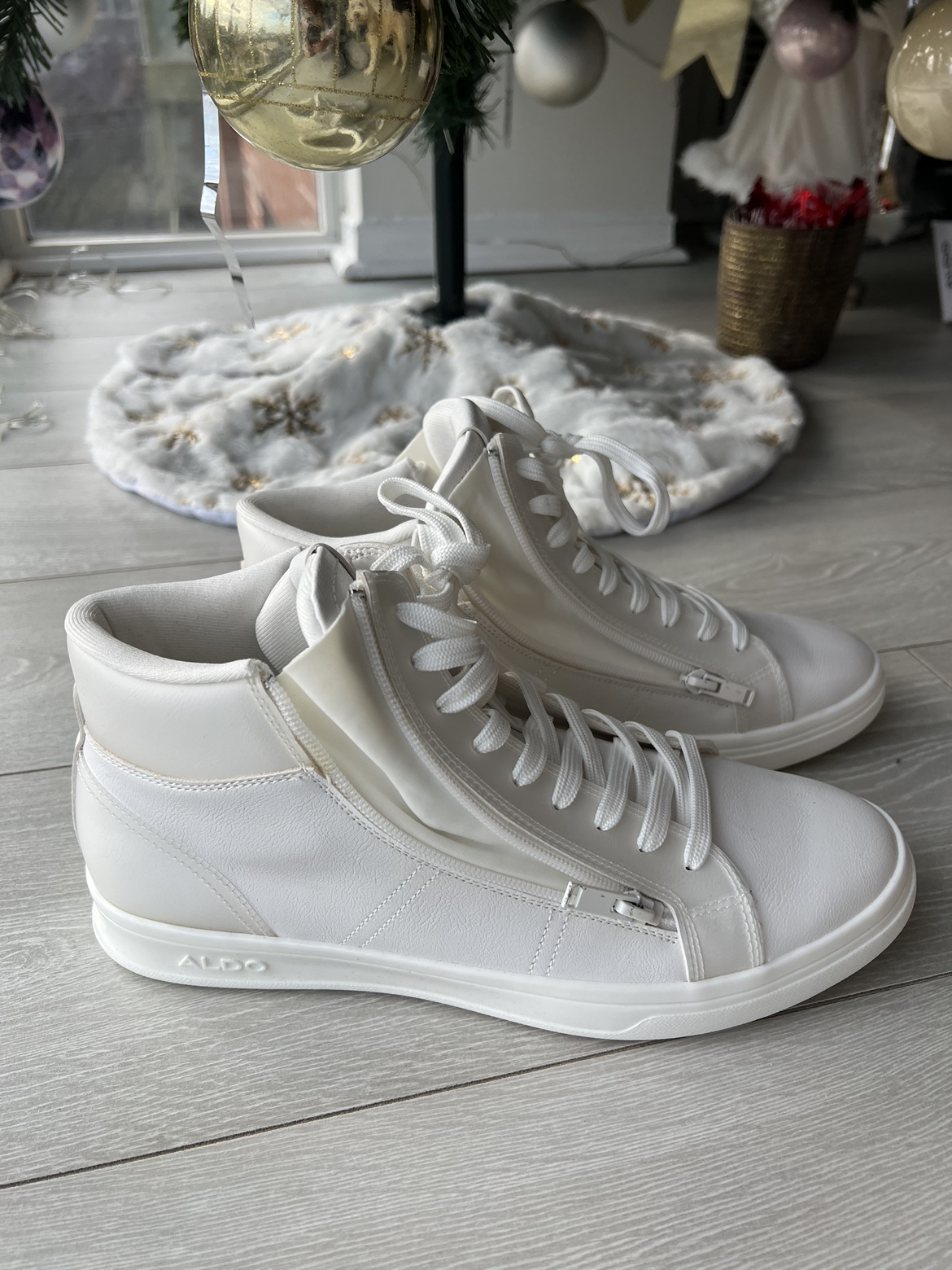 New Aldo high top sneakers (US 9) thumbnail