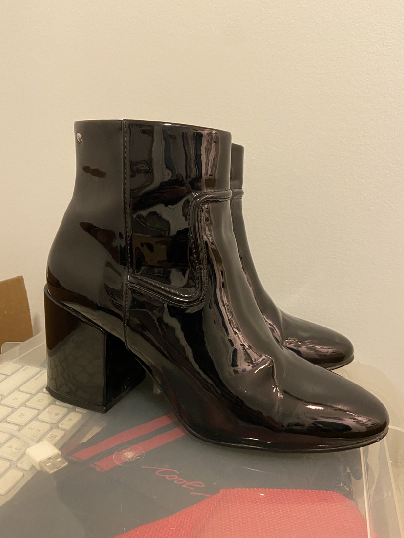 matt and nat vegan leather ankle boots