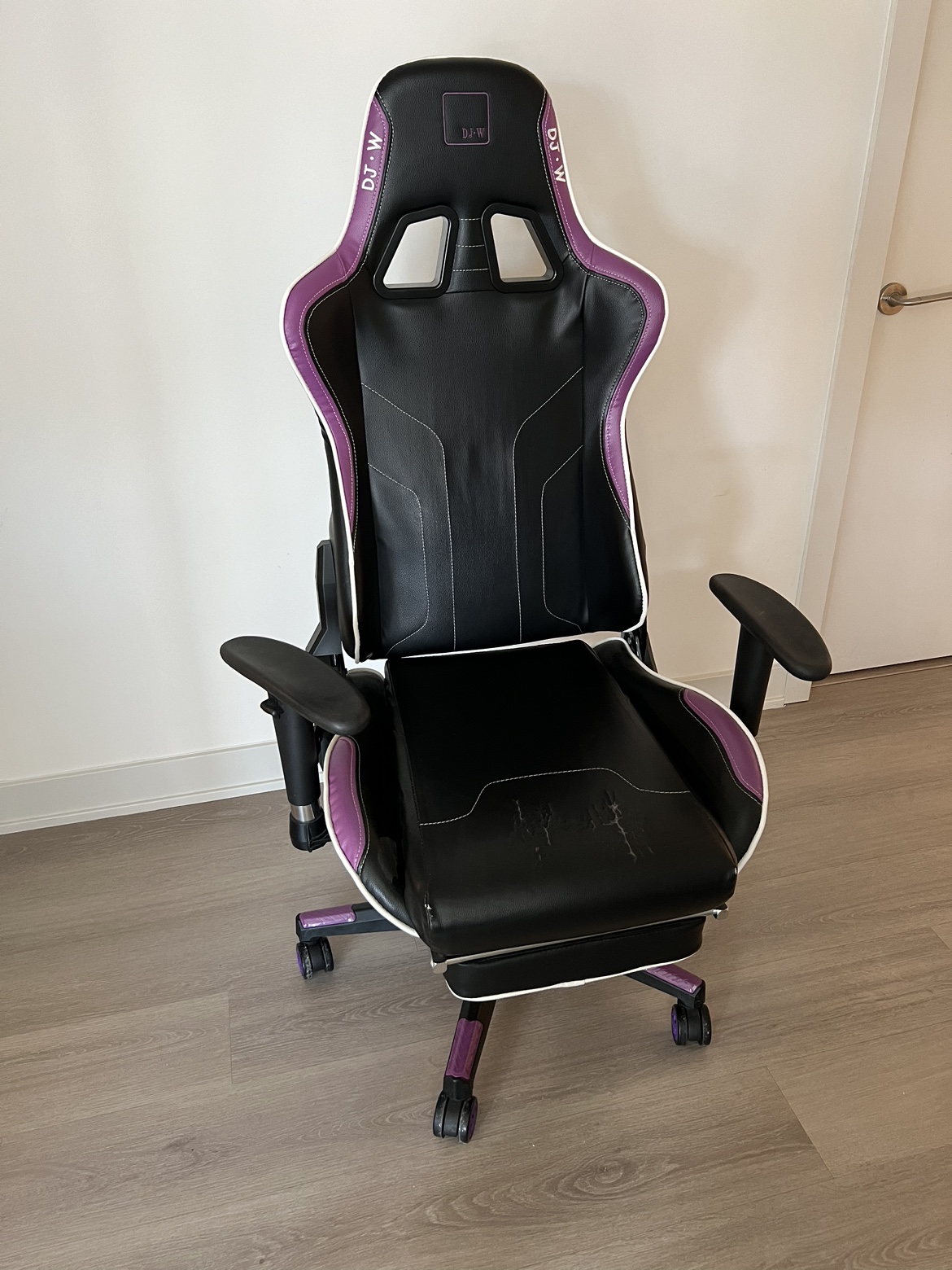 Office chair desk image indicator(3)