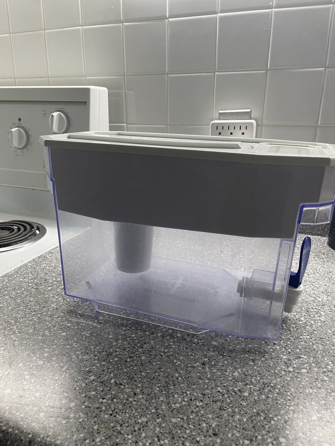 30 cup brita and one new filter - photo 2